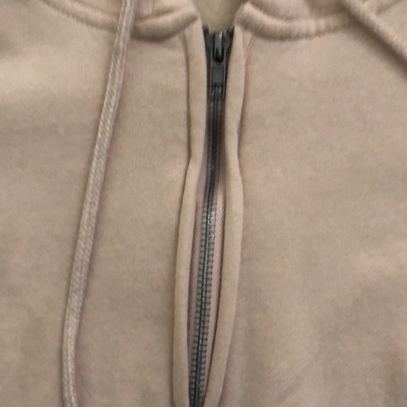 Pink cropped sweatshirt - Picture 2 of 4